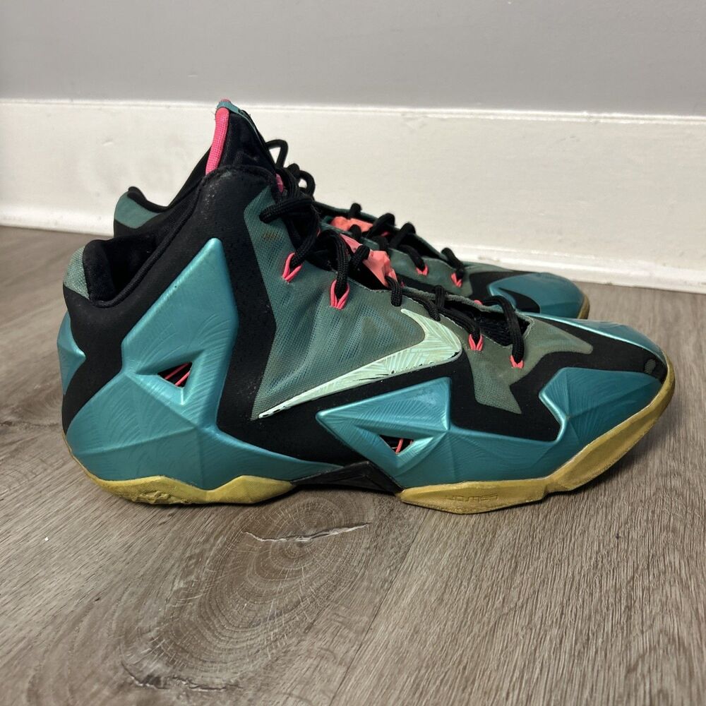 Nike LeBron 11 Shoes Mens 10.5 South Beach Blue Basketball Sneakers 616175-330